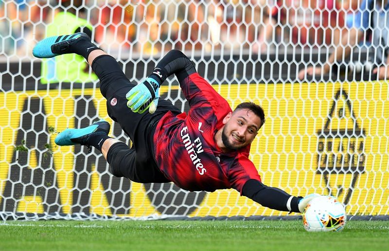 Donnarumma in action for AC Milan